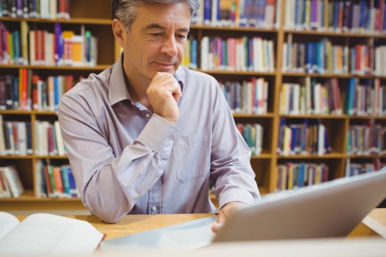 how to password protect a pdf file in acrobat reader
